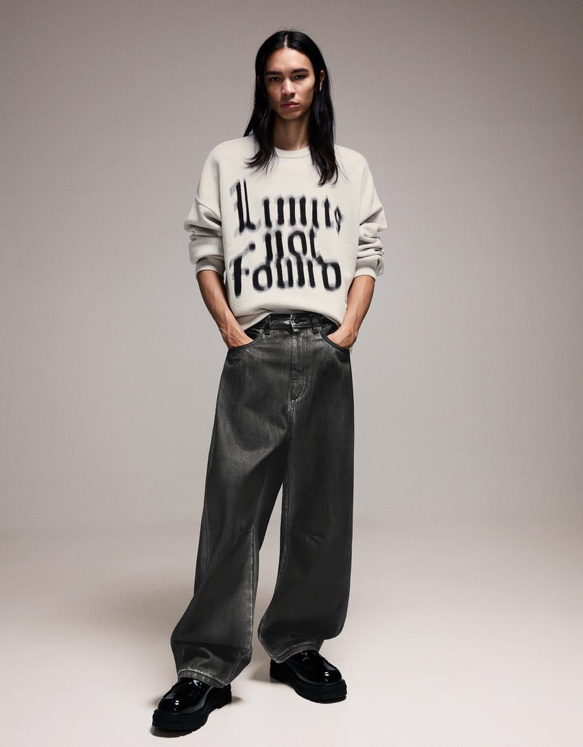 Kuviolliset barrel-housut-Musta