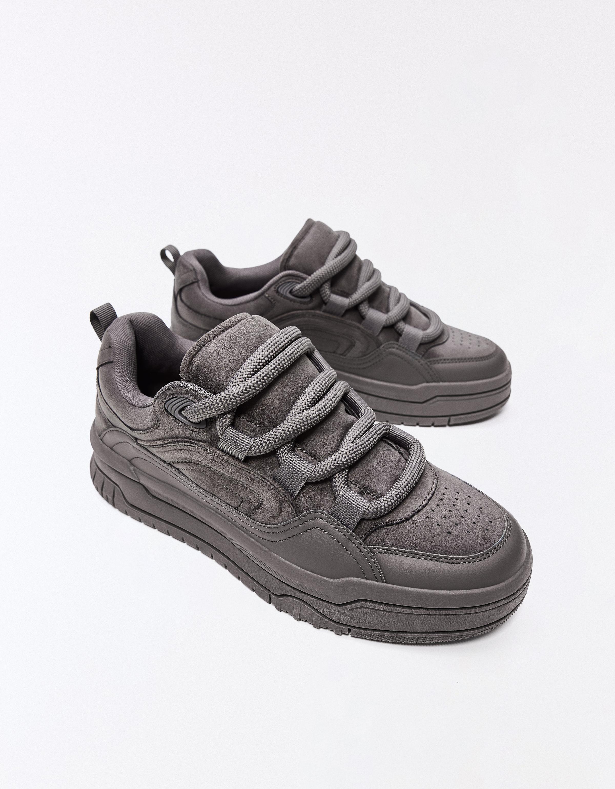 SKATE TRAINERS — Grey