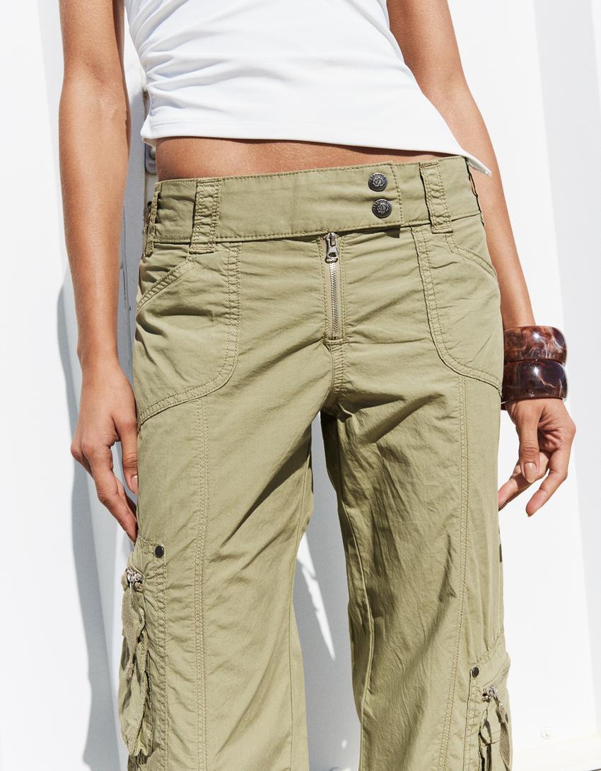 Pantalón bolsillos-Kaki