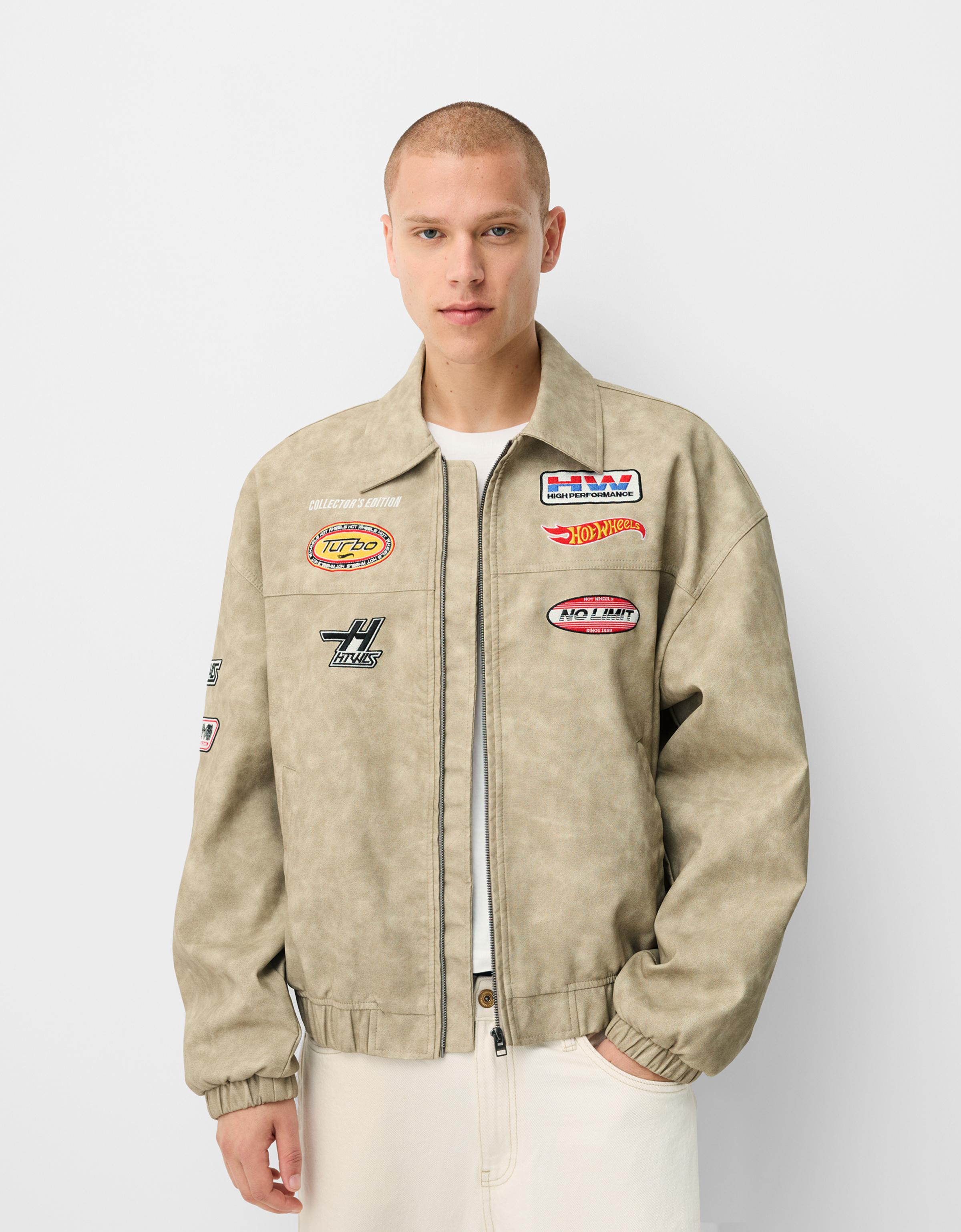 Jacke Bershka x Hot Wheels mit Patches Herren Bershka