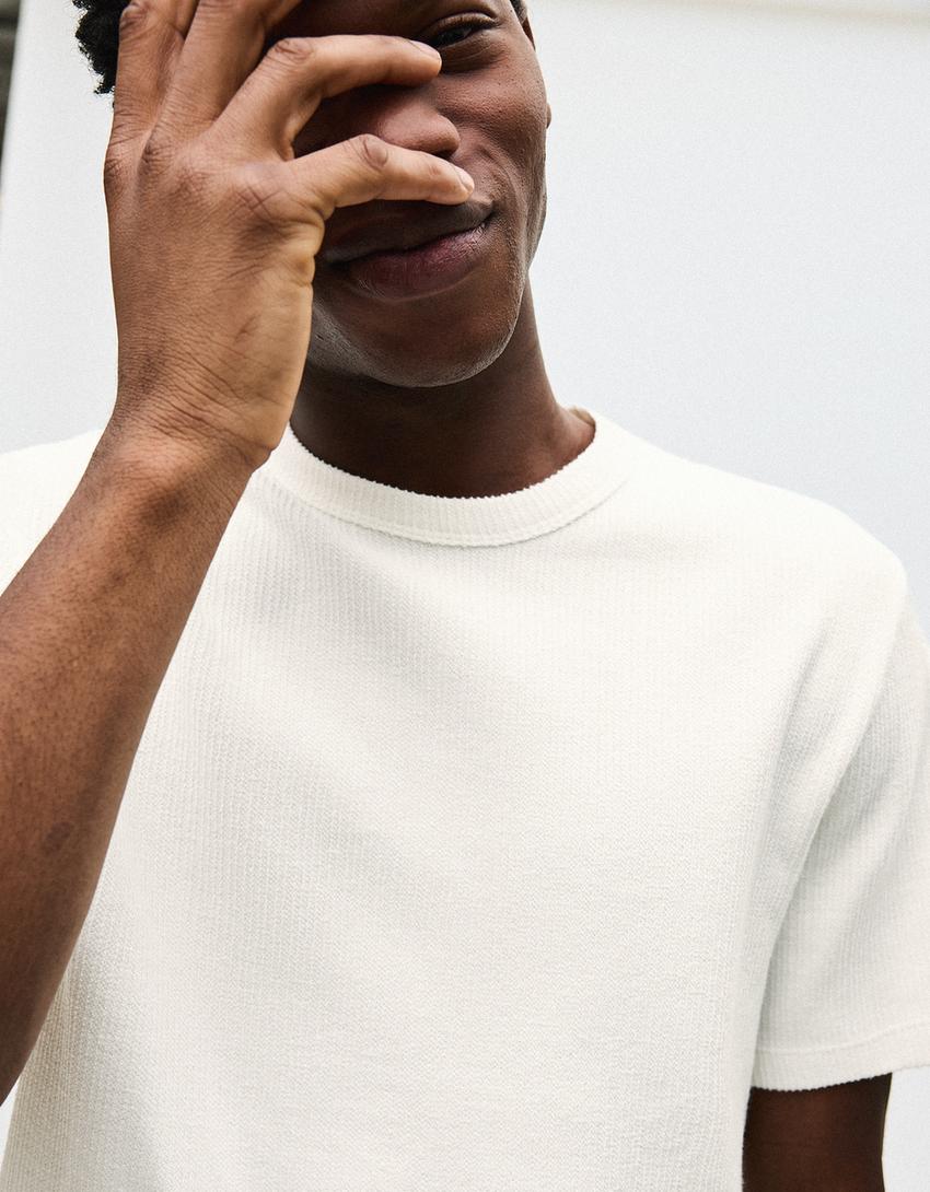 Textured short sleeve T-shirt-Off white