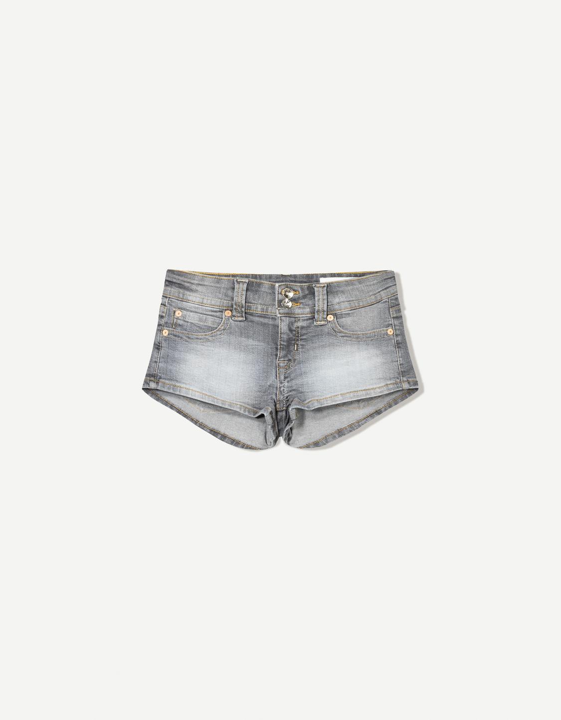 Mini shorts - Women | Bershka