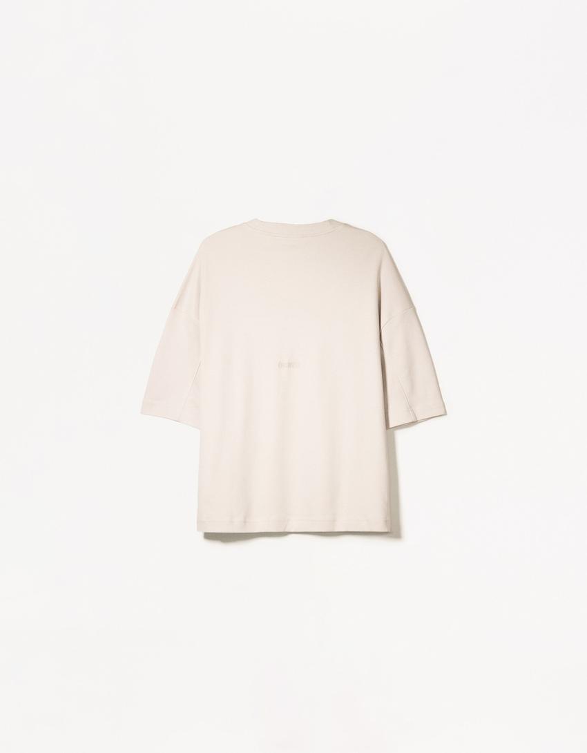 Camiseta manga corta boxy-Piedra-5