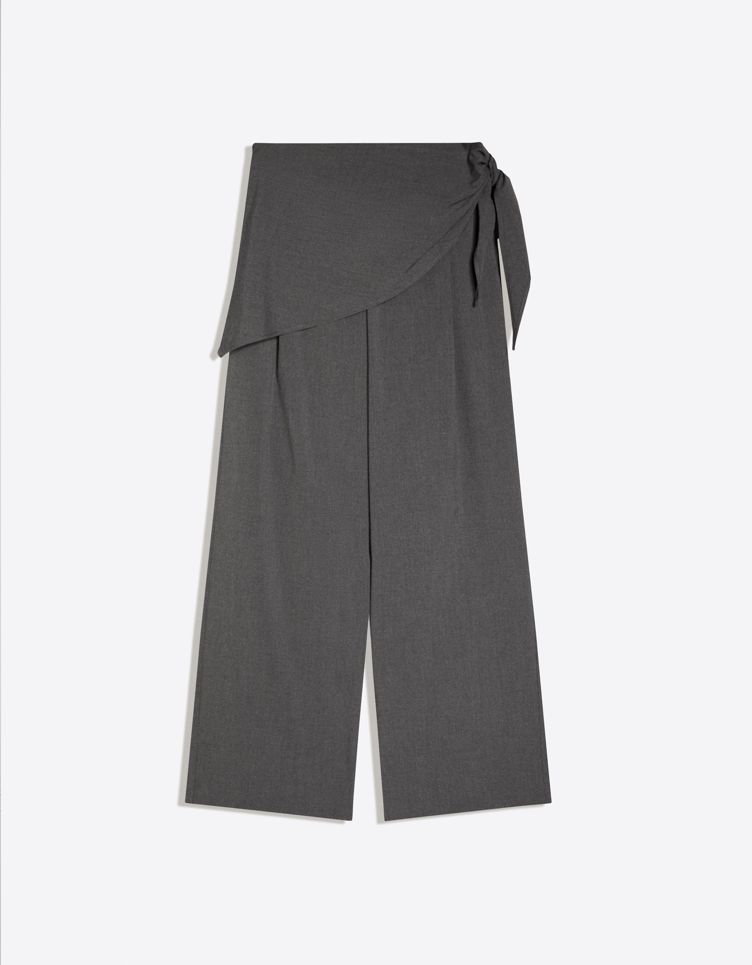 Bershka Mendilli pensli pantolon görsel 4