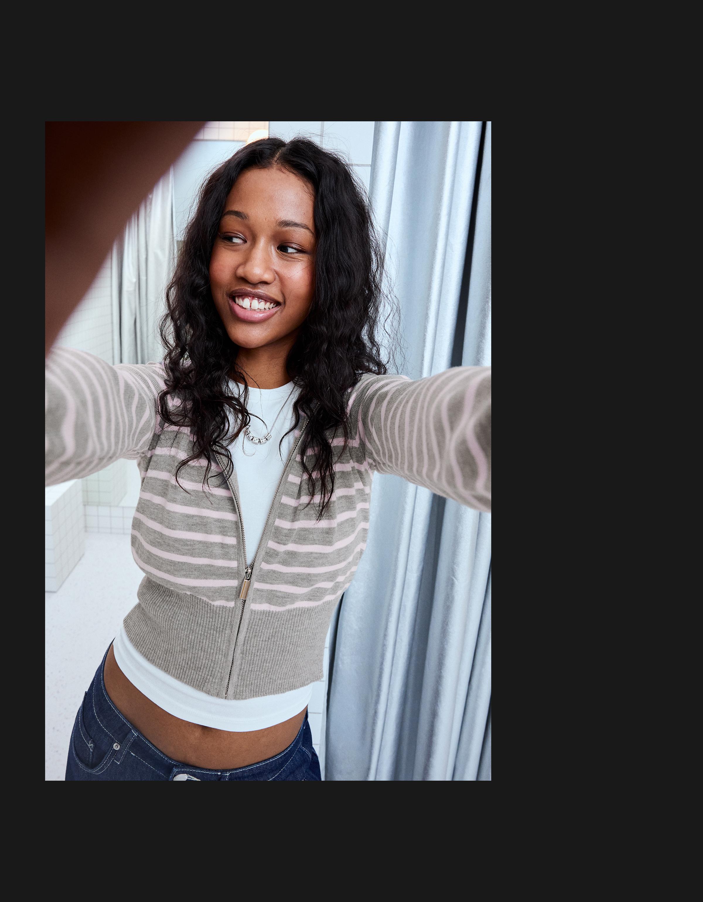 Çizgili kapüşonlu sweatshirt - Görsel 27