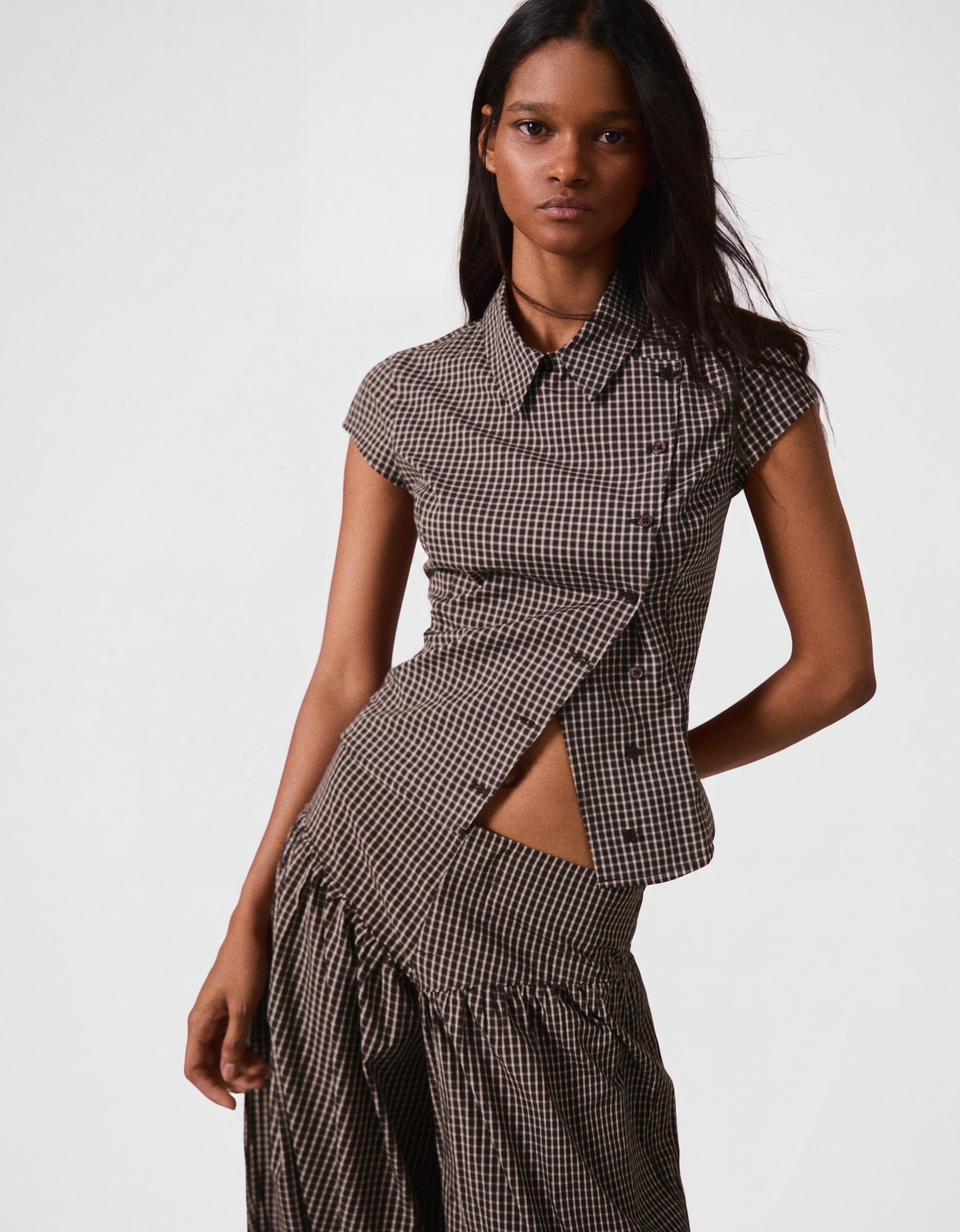 Short sleeve cross-button shirt — Maroon