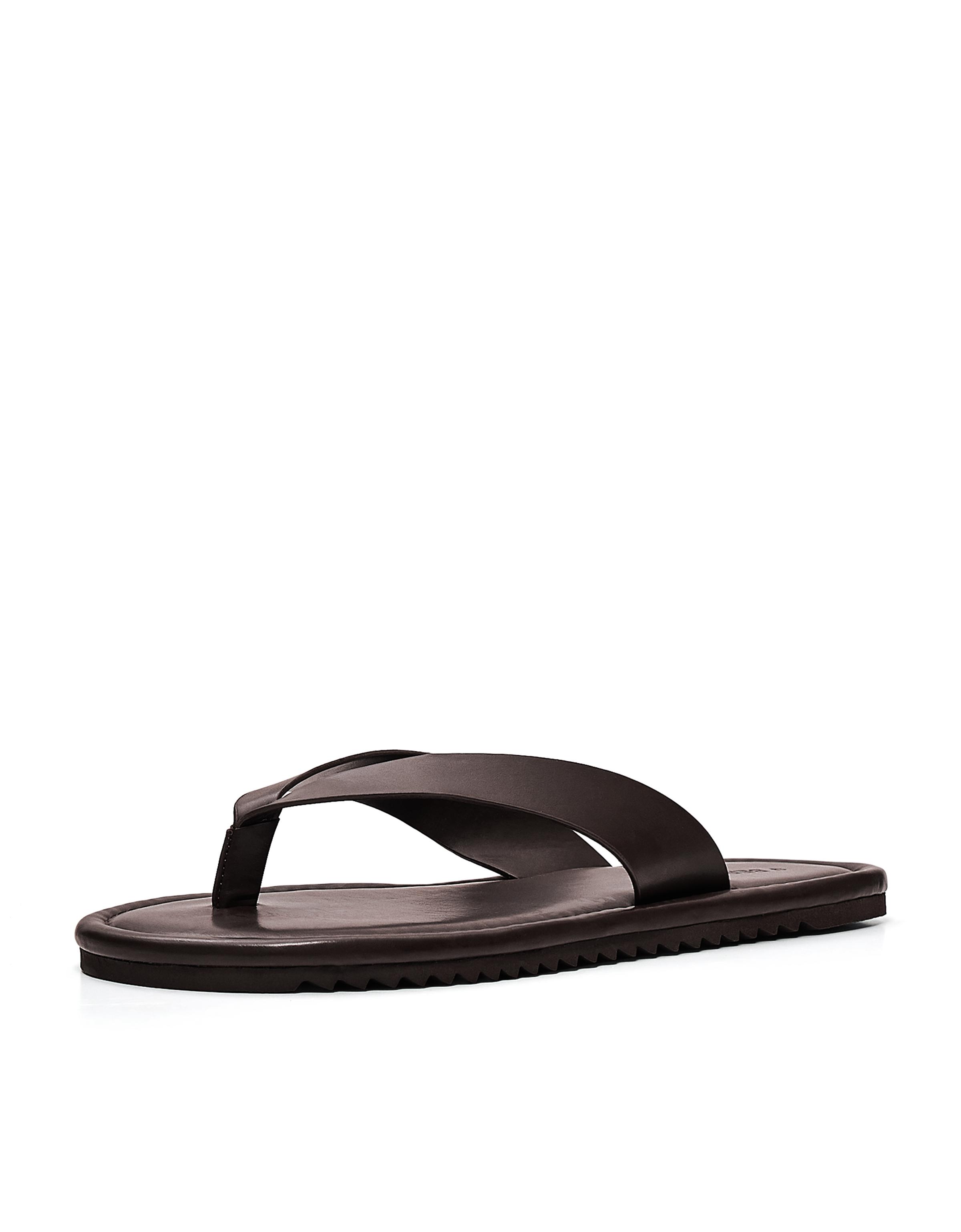 Thong strap sandals — Brown