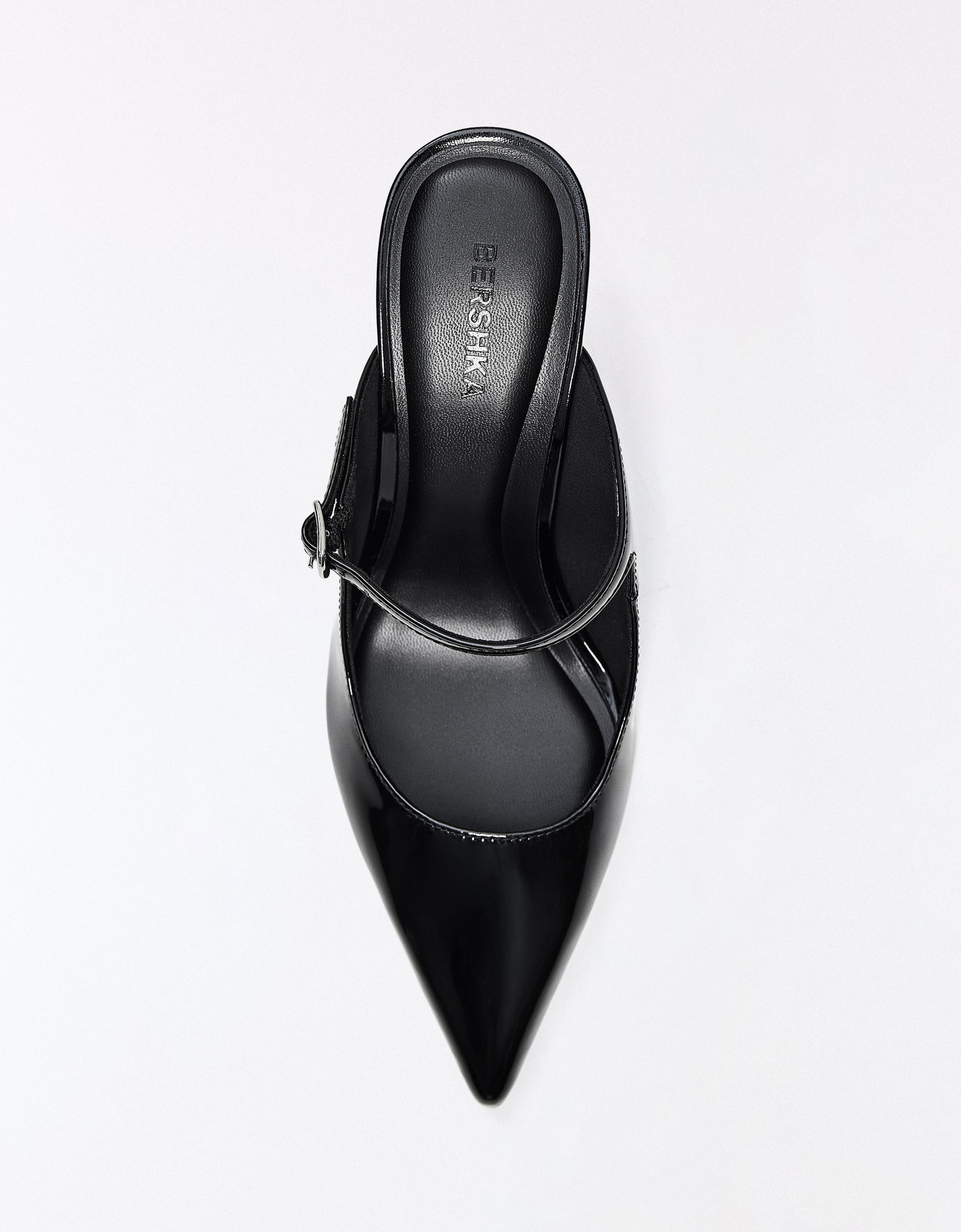 Buckled heeled mule shoes — BLACK