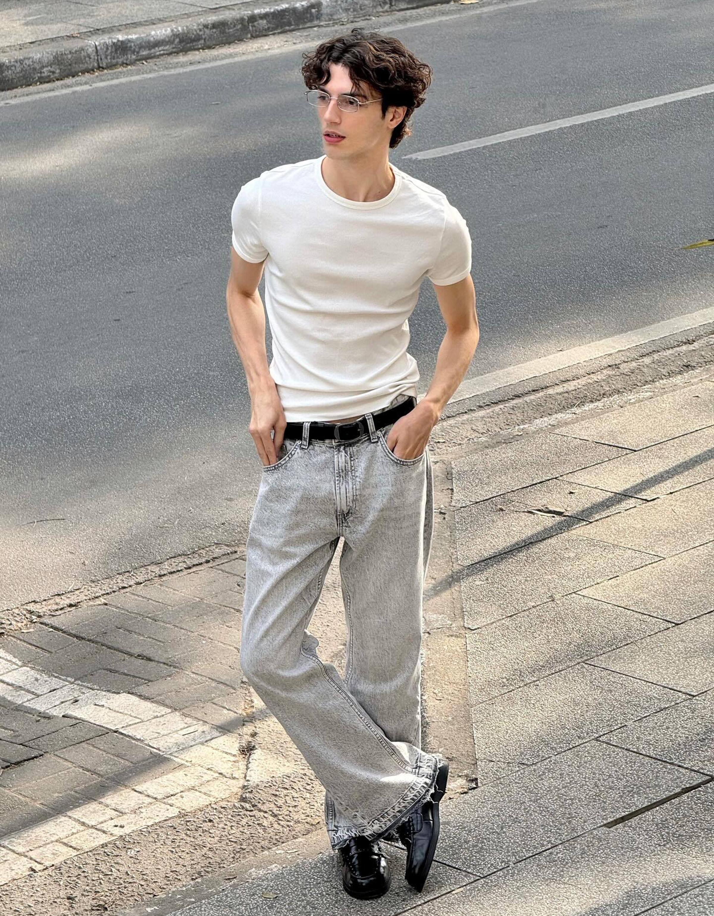 Straight-fit flared jeans — Grey