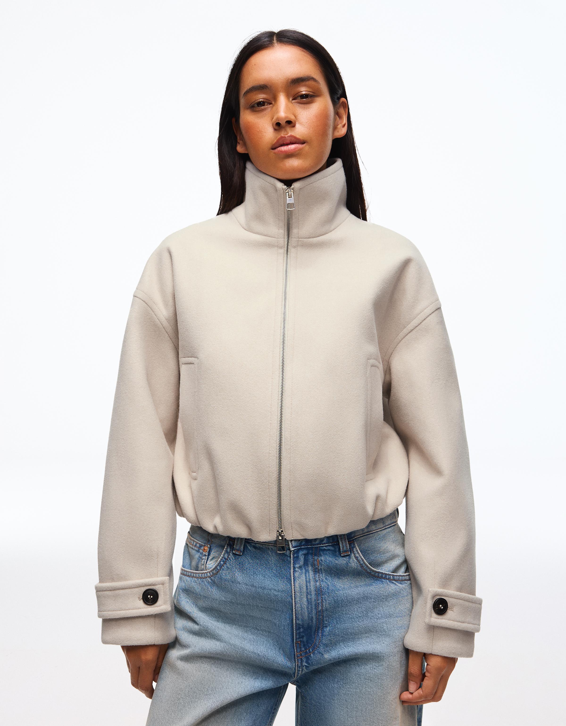 Soft touch jacket — Sand