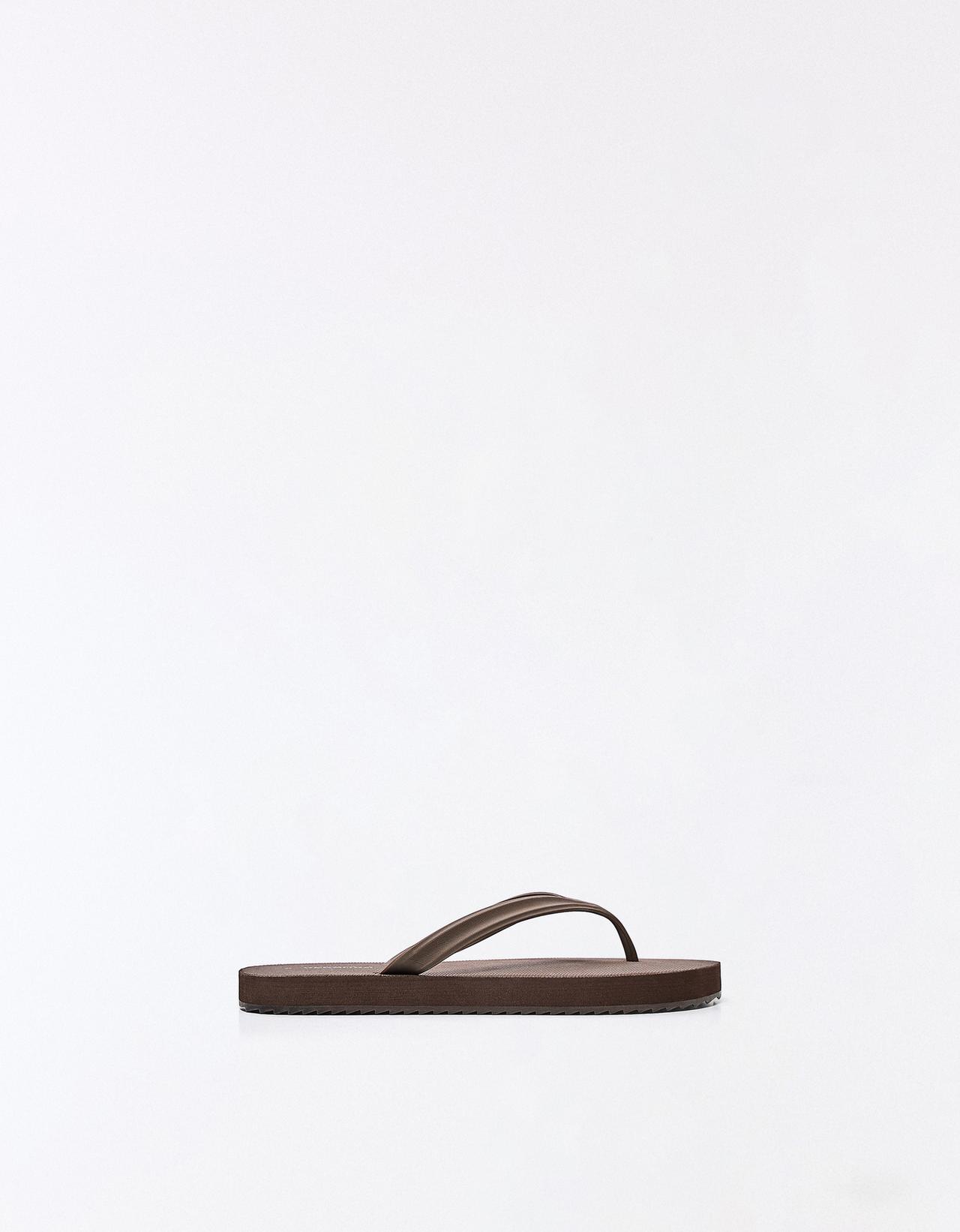 BASIC THONG SANDALS — Brown
