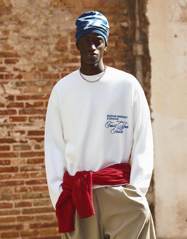 Round neck print sweatshirt — White