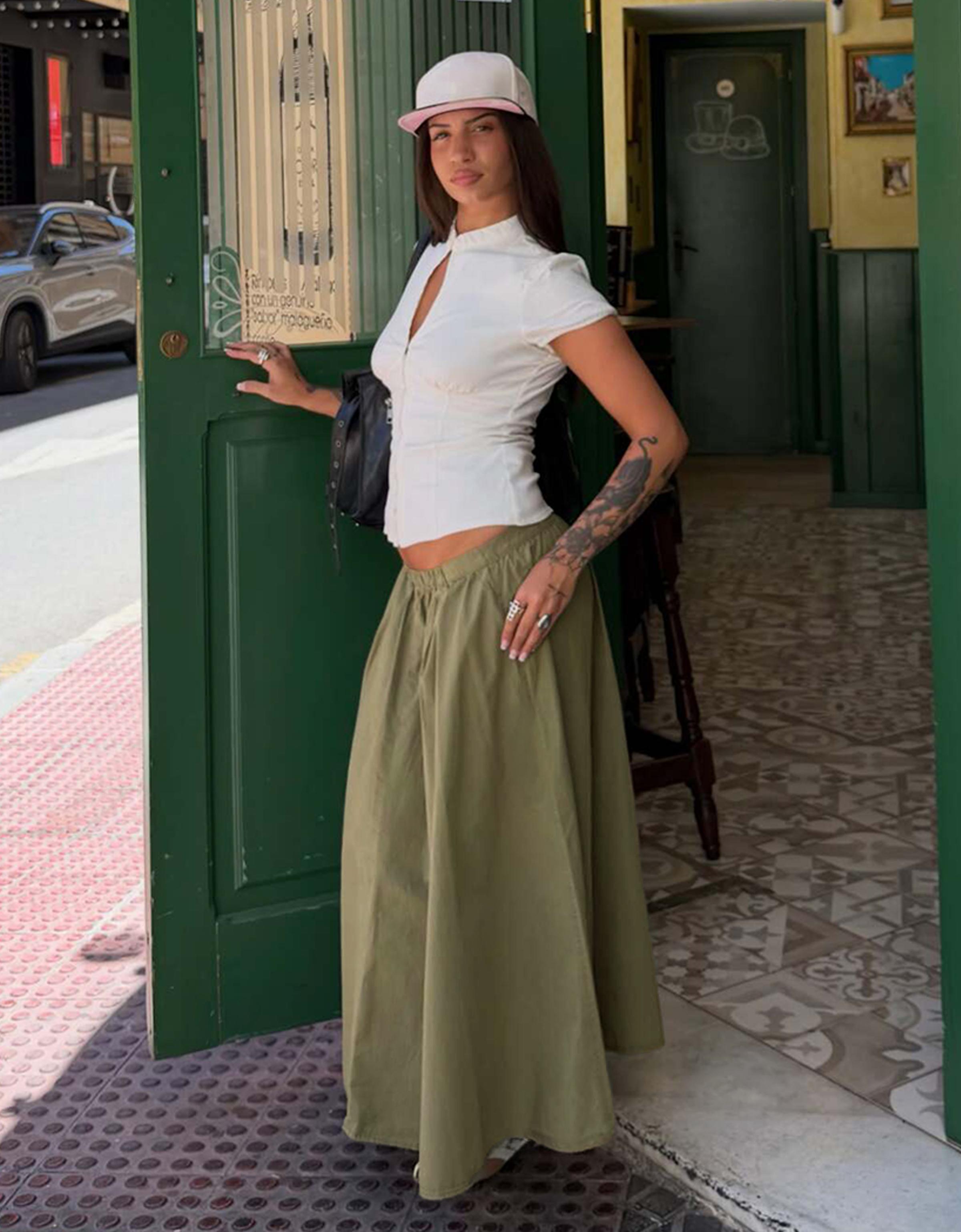 Elasticated waist midi skirt — Khaki