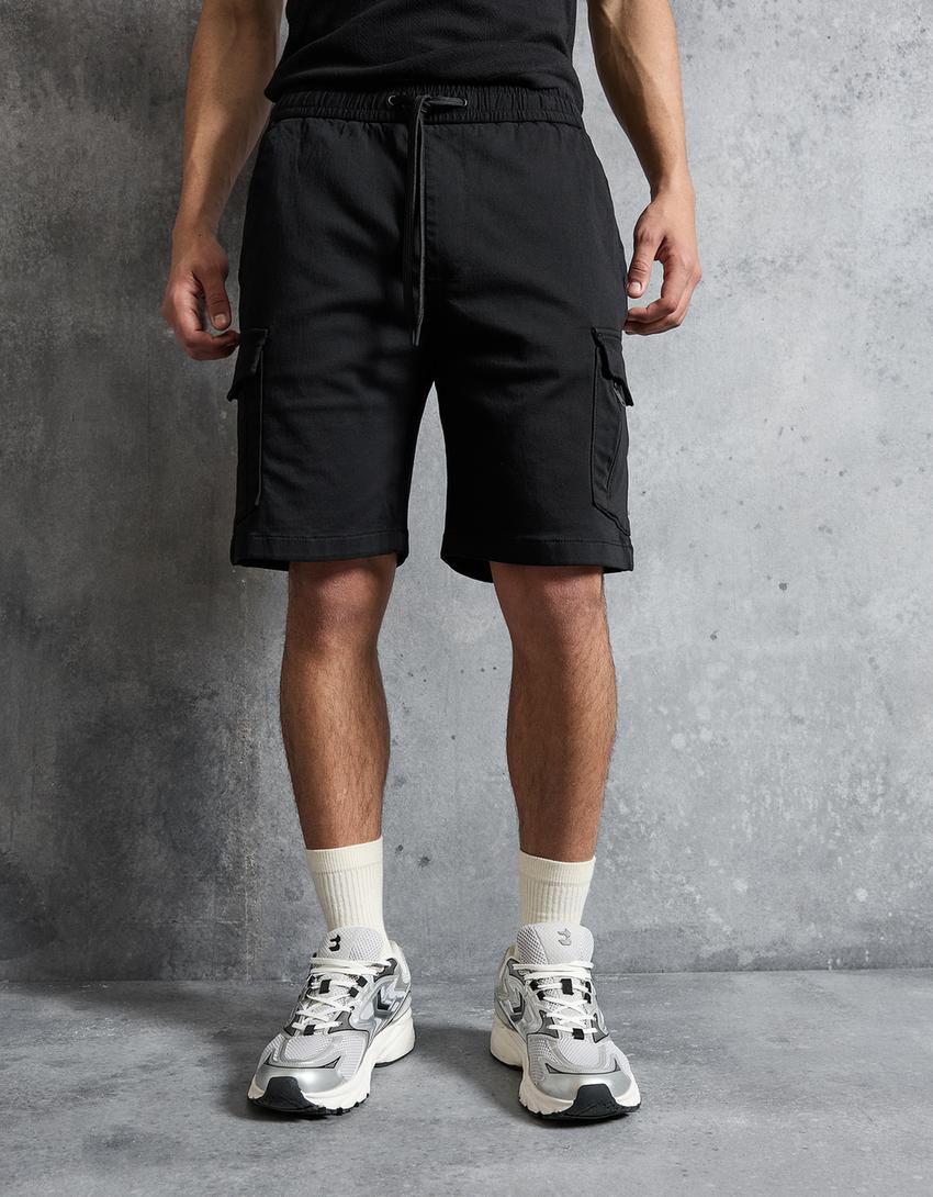 Regular cargo Bermuda shorts-Black