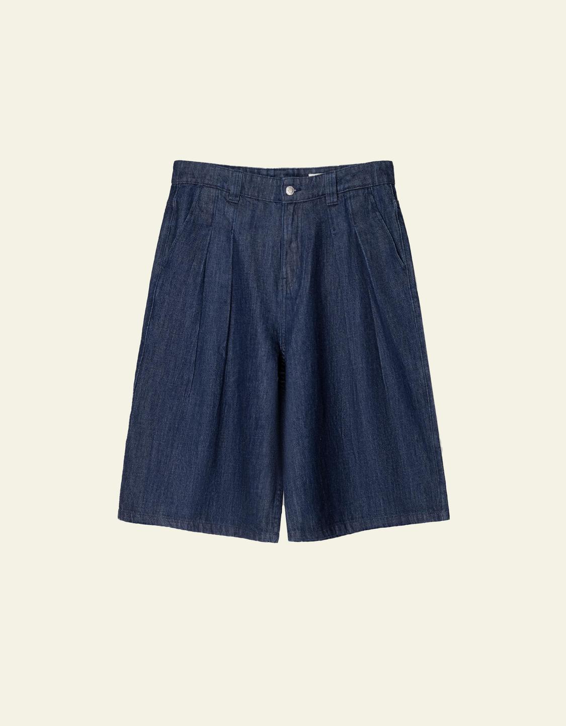 Baggy denim Bermuda shorts
