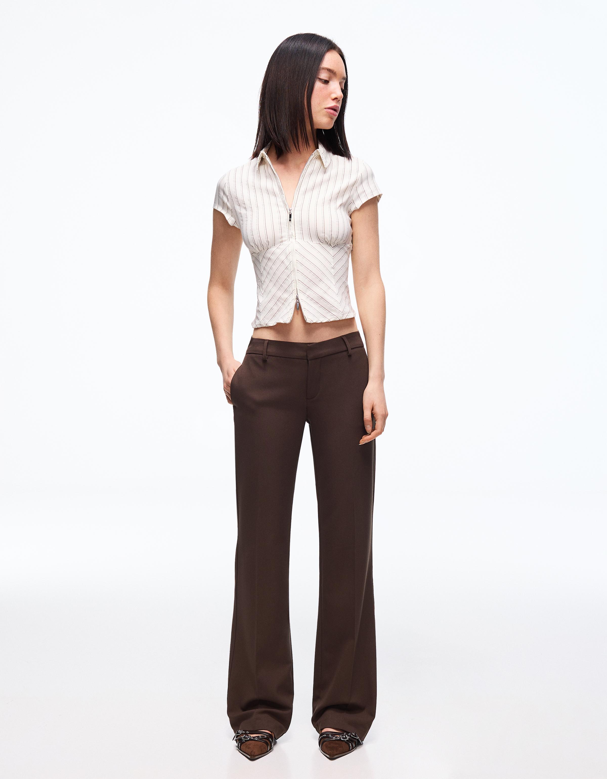 Bershka Bootcut-Hose Mit Tiefem Bund Damen 40 Braun