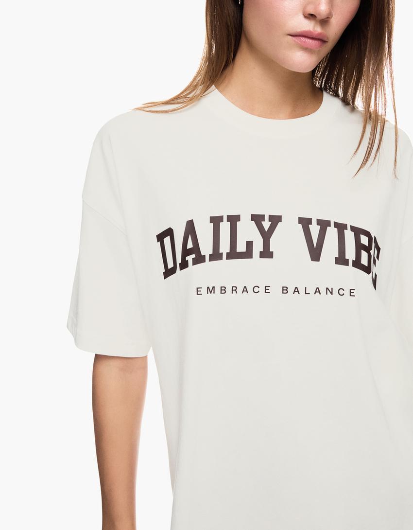Short sleeve T-shirt with print-Cream-2