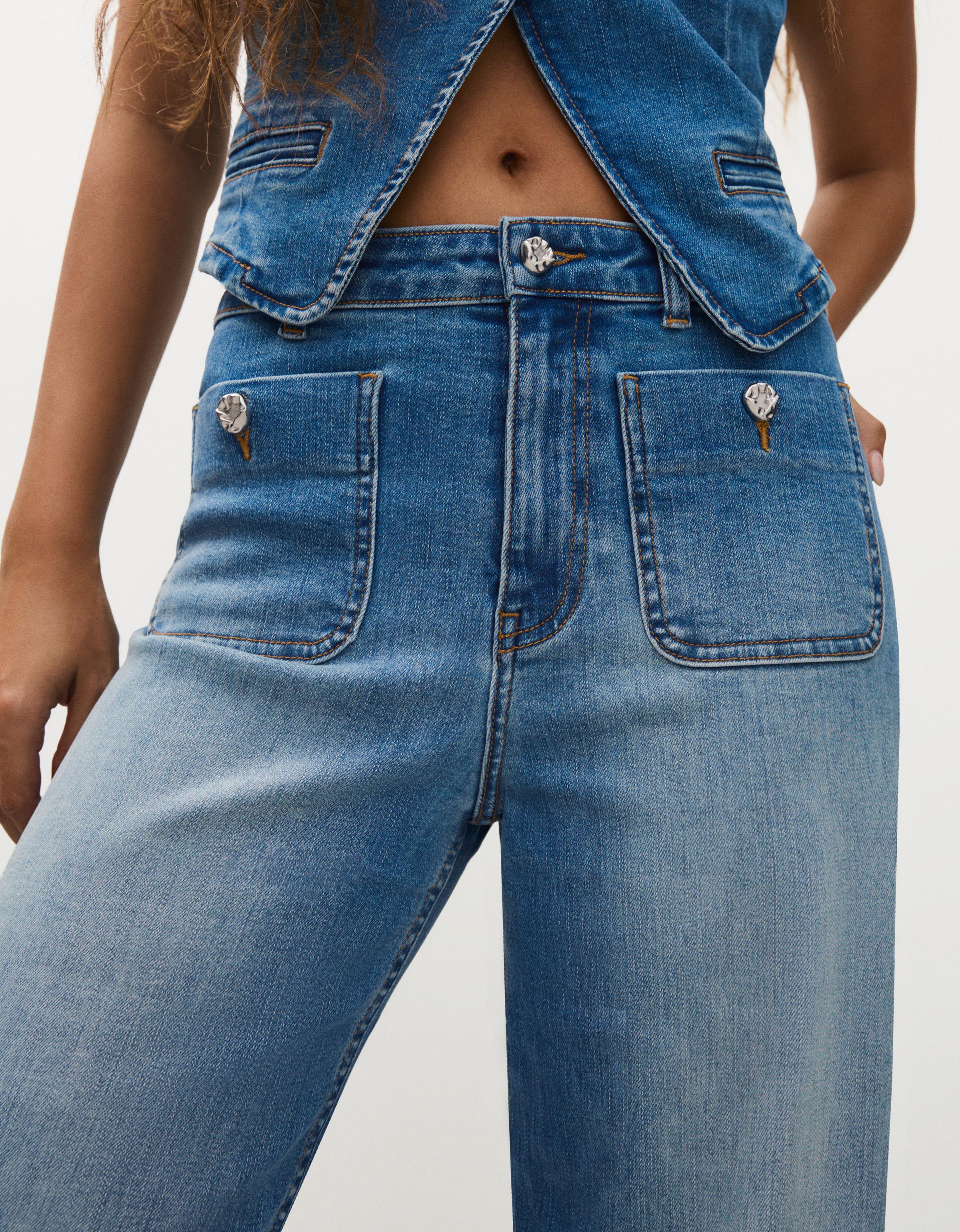 Wide-leg jeans with button detail — Light blue