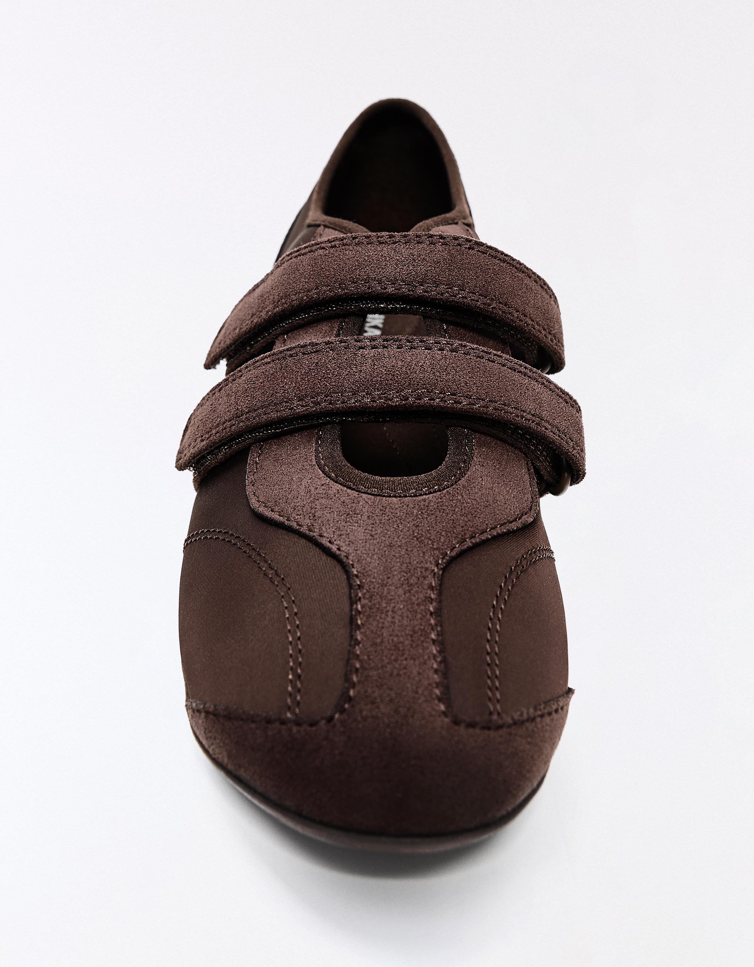 Sporty ballet flats — Brown