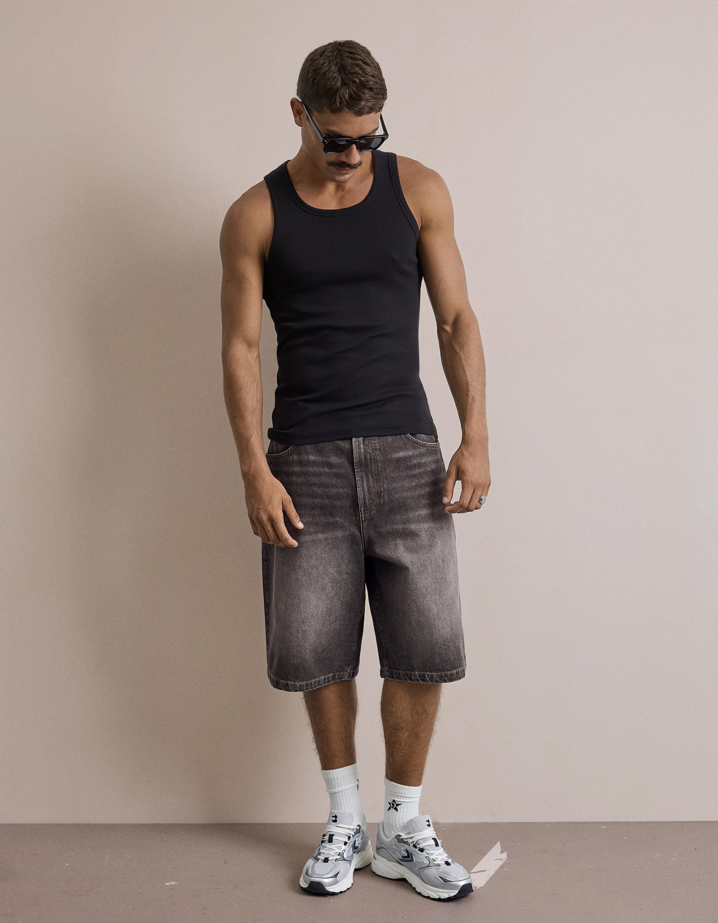 Bermuda Denim Bordado Hombre 44 Negro
