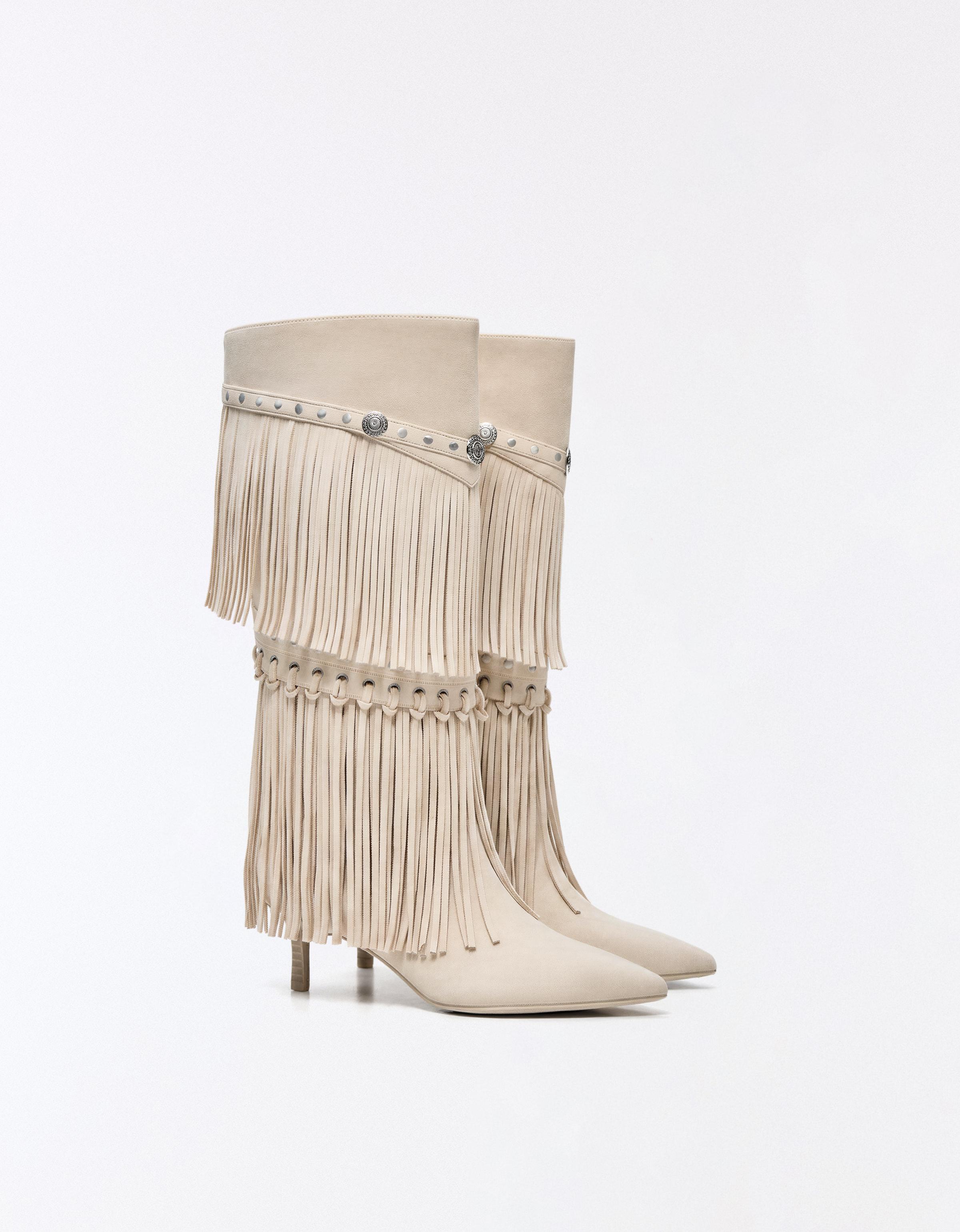 Bershka Bota Tacón Flecos Mujer Beige