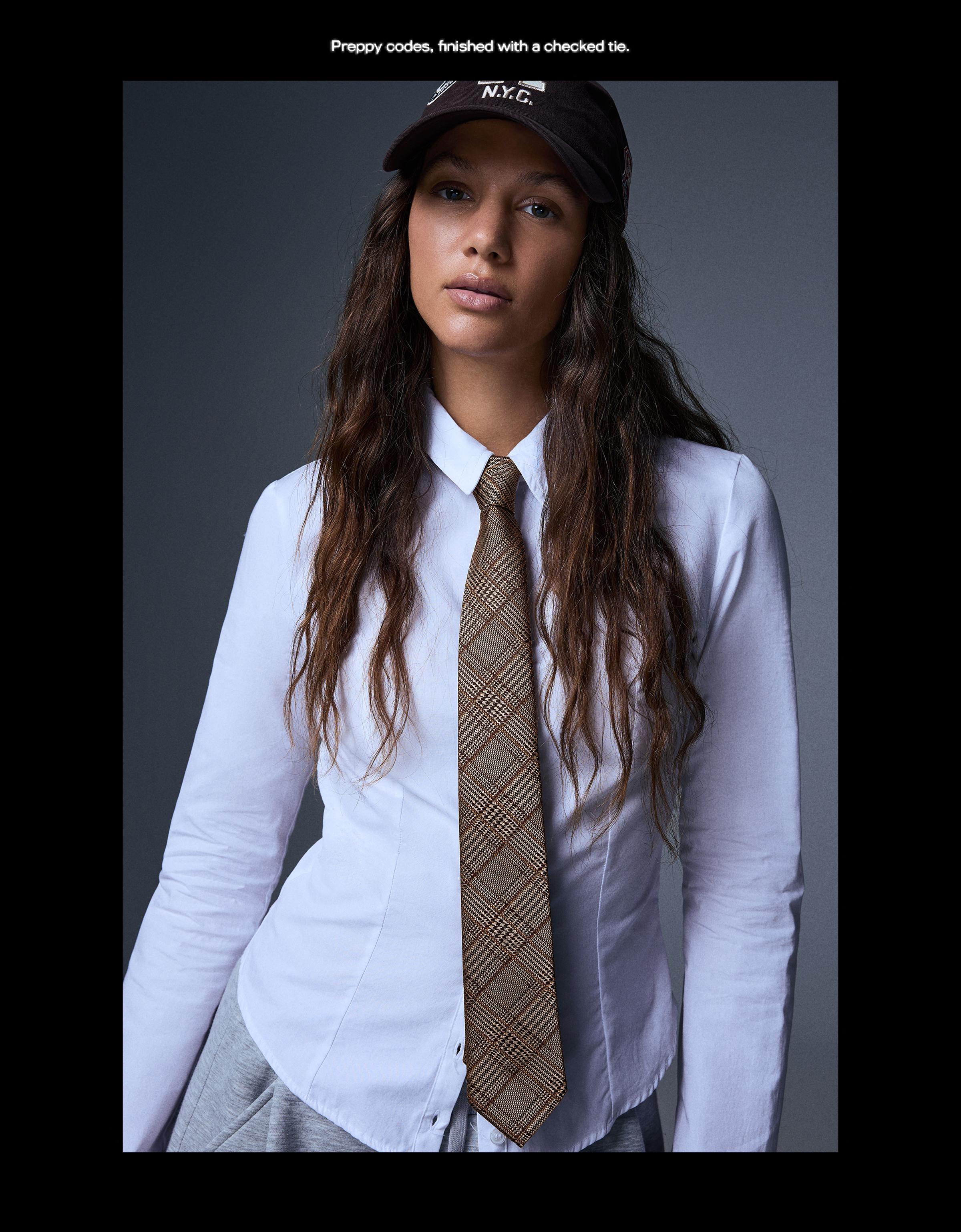 Bershka Kareli kravat görsel 6
