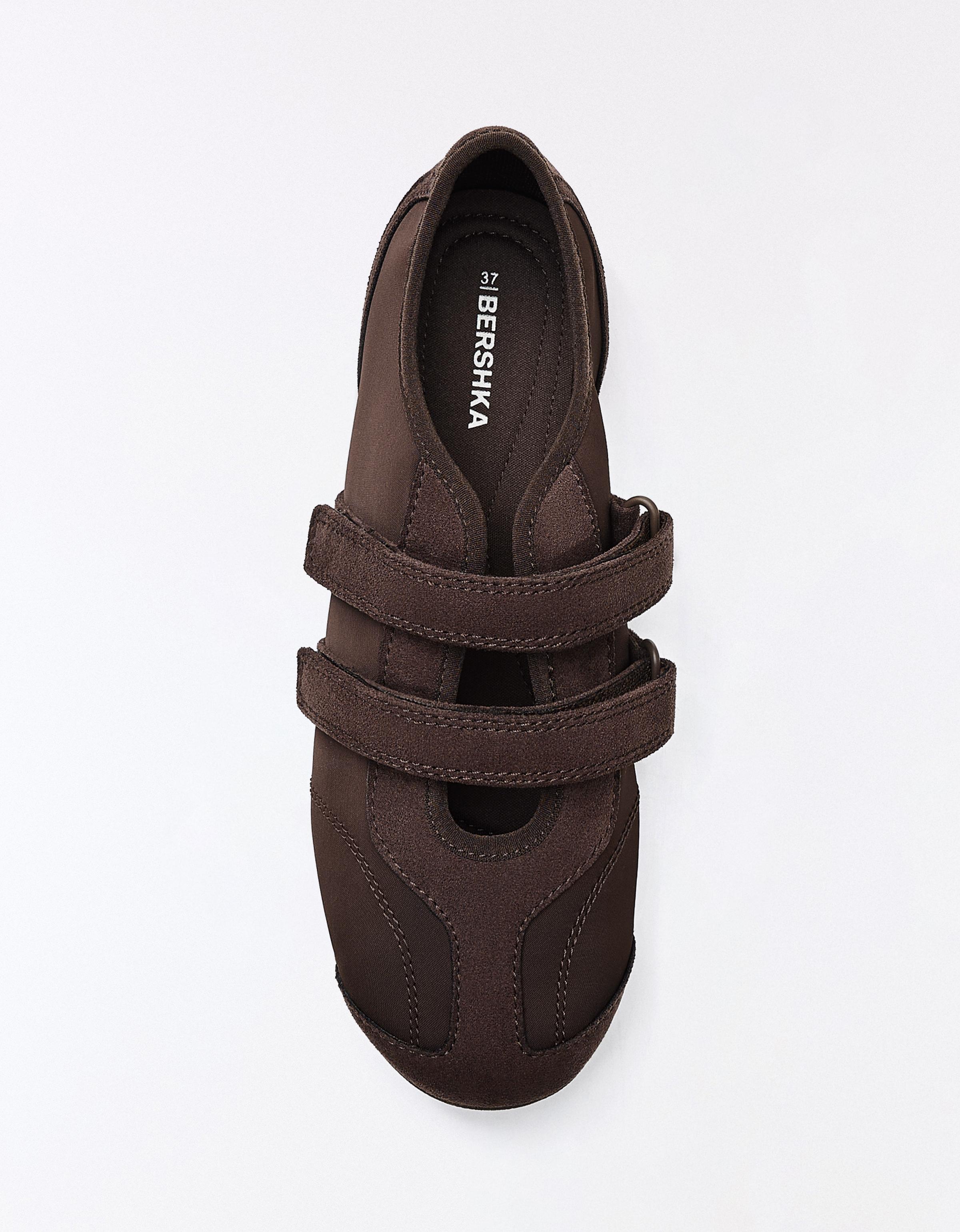 Sporty ballet flats — Brown
