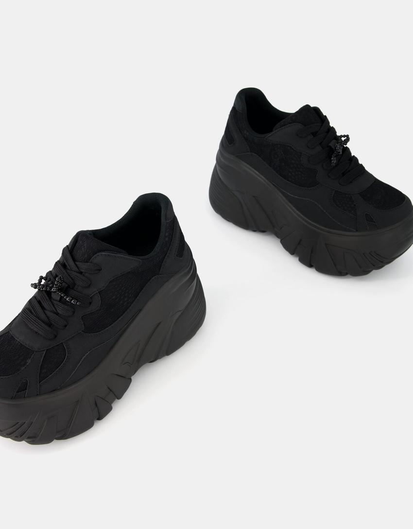 Sneakers plateforme XL détail dentelle et nœud de perles-Noir-2
