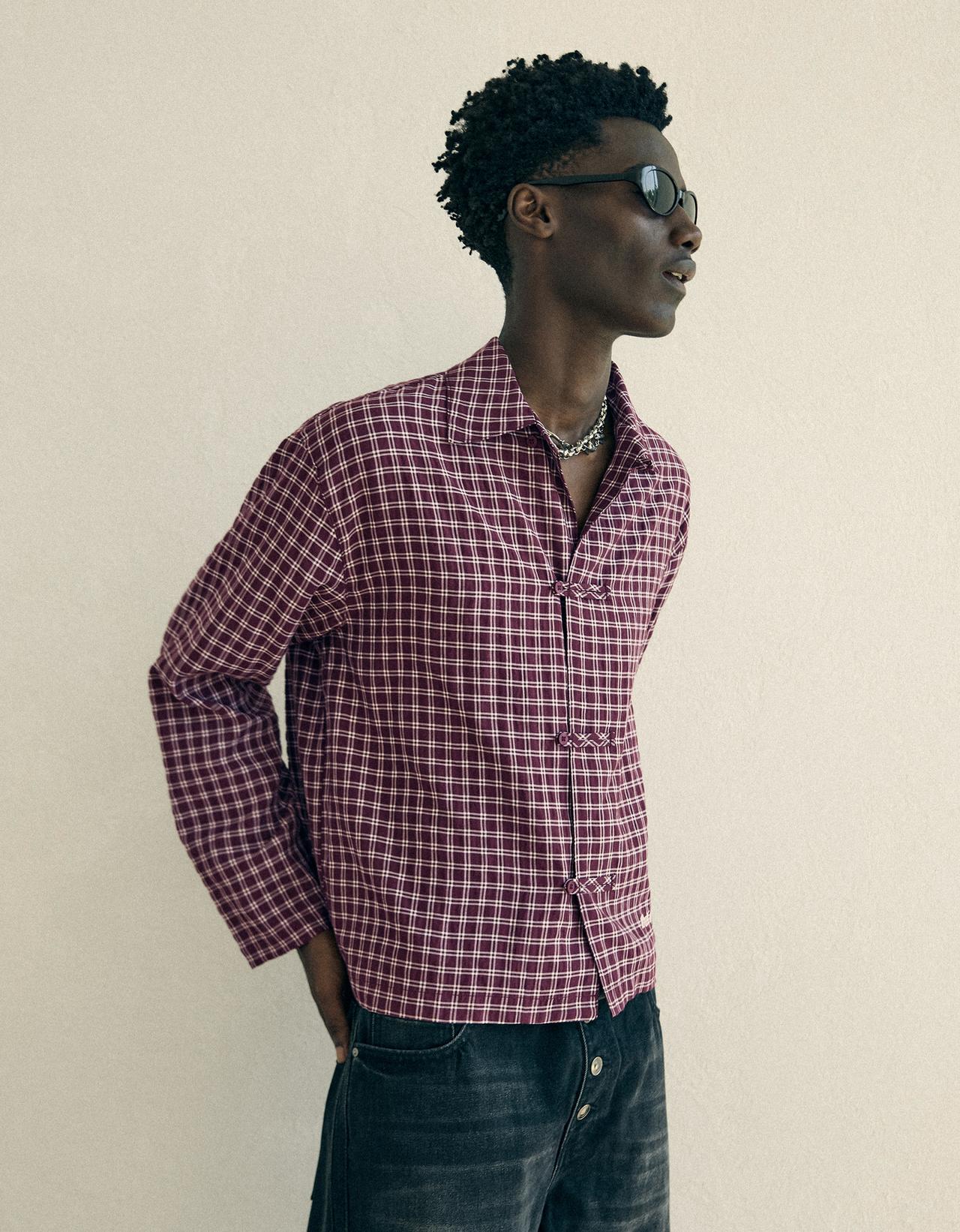 Checked long sleeve shirt with clasp — Maroon