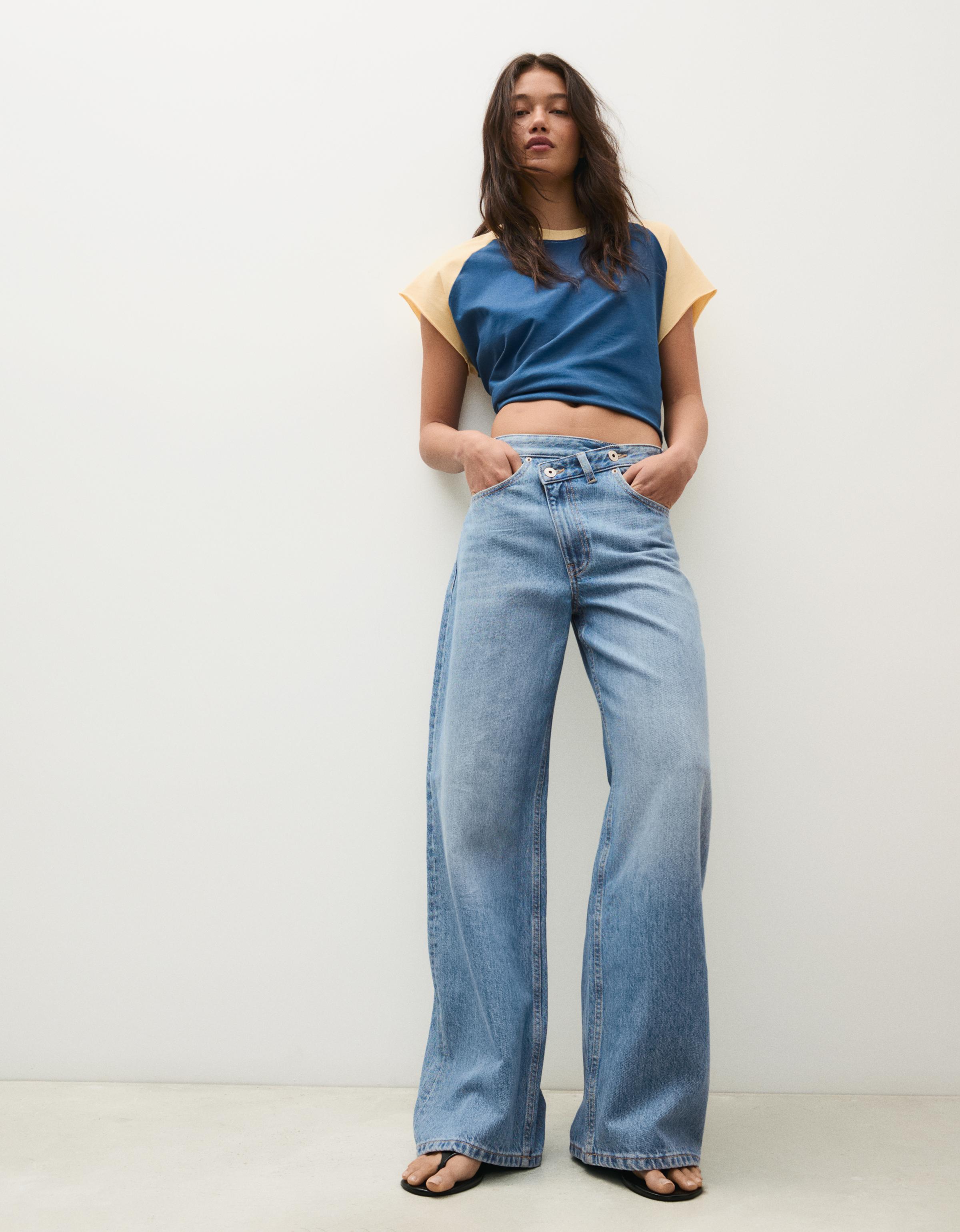 Wide-leg cross-waist jeans — Light blue
