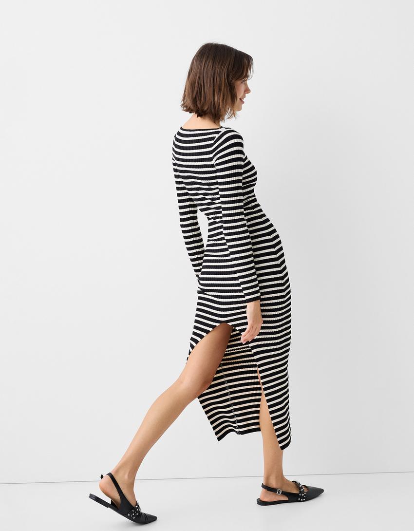 Vestido midi de manga comprida com decote barco em malha com nervuras-Preto-2