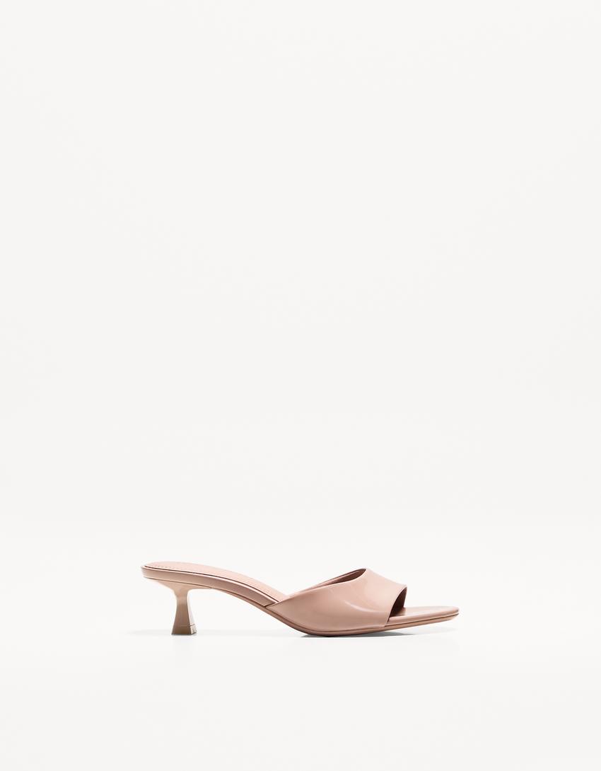 Kitten heel mule sandals-Pink