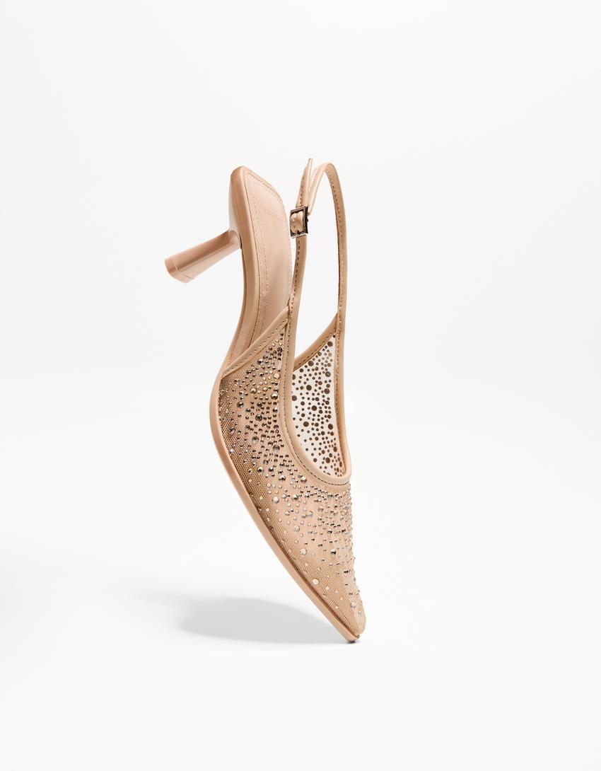 حذاء بكعب قطة وأحجار راين-رملي