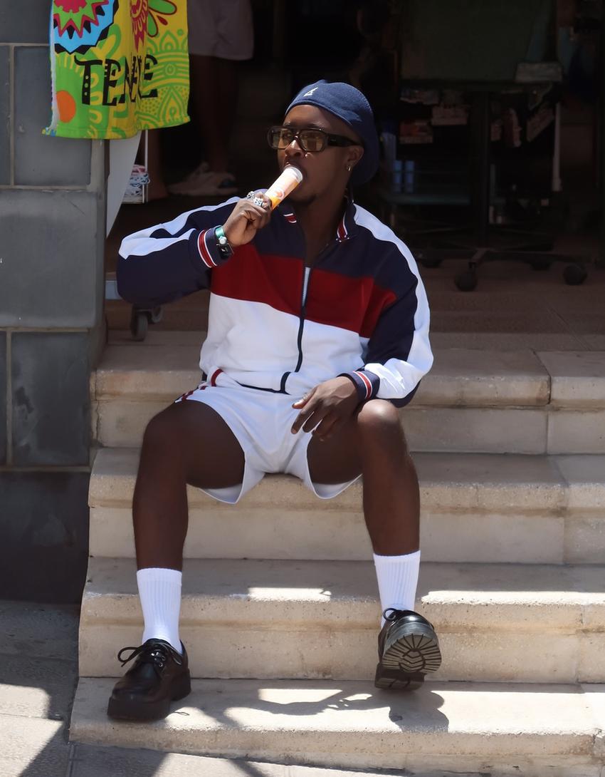 Calções bermuda técnicos desportivos-Gelo-1