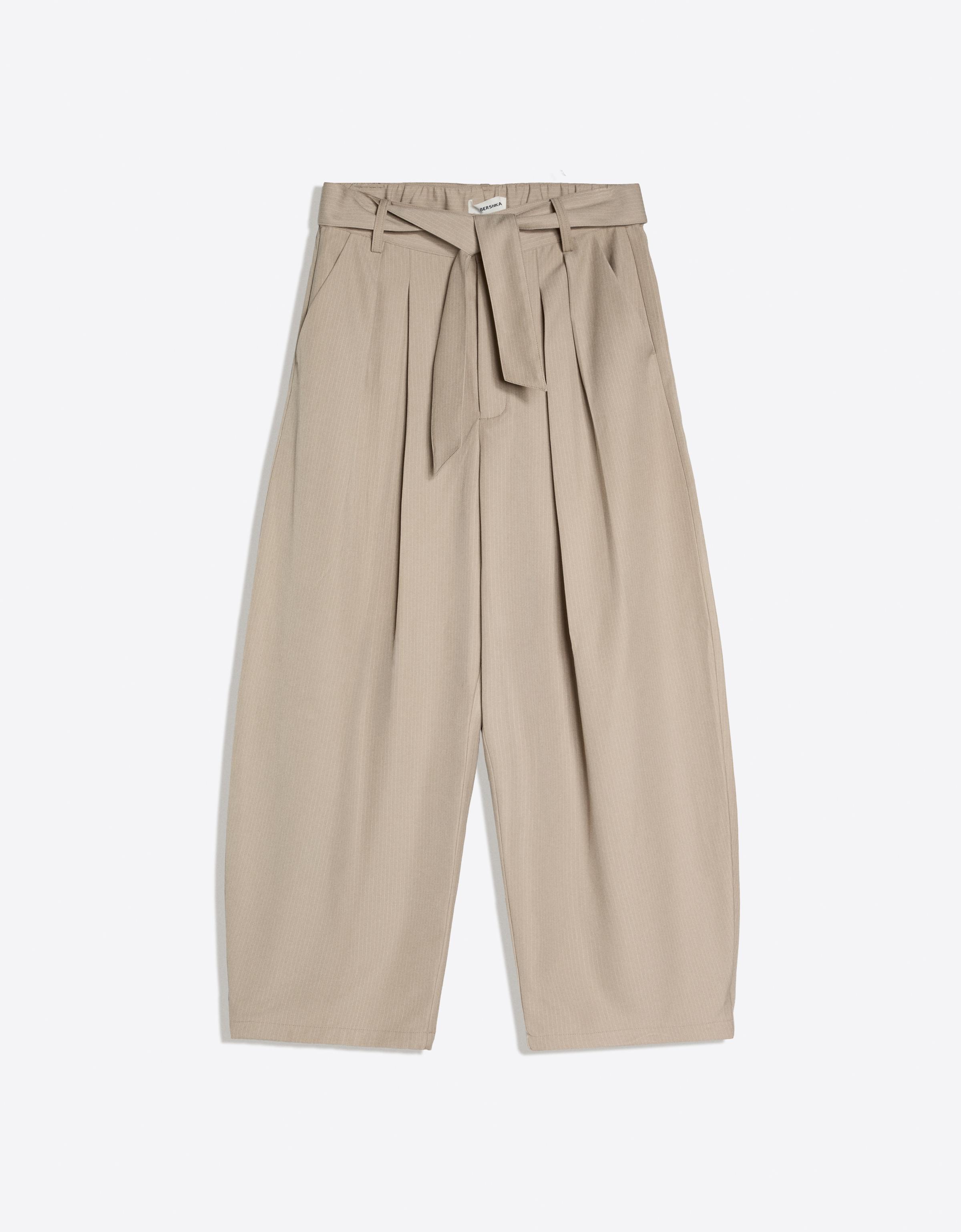Barrel-leg trousers with darts and belt — Sand