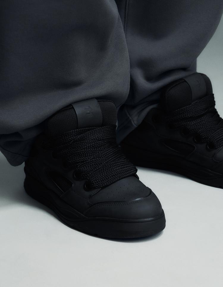 Chunky skater trainers