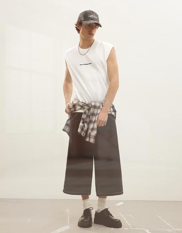 Embroidered sleeveless T-shirt — Off white 3