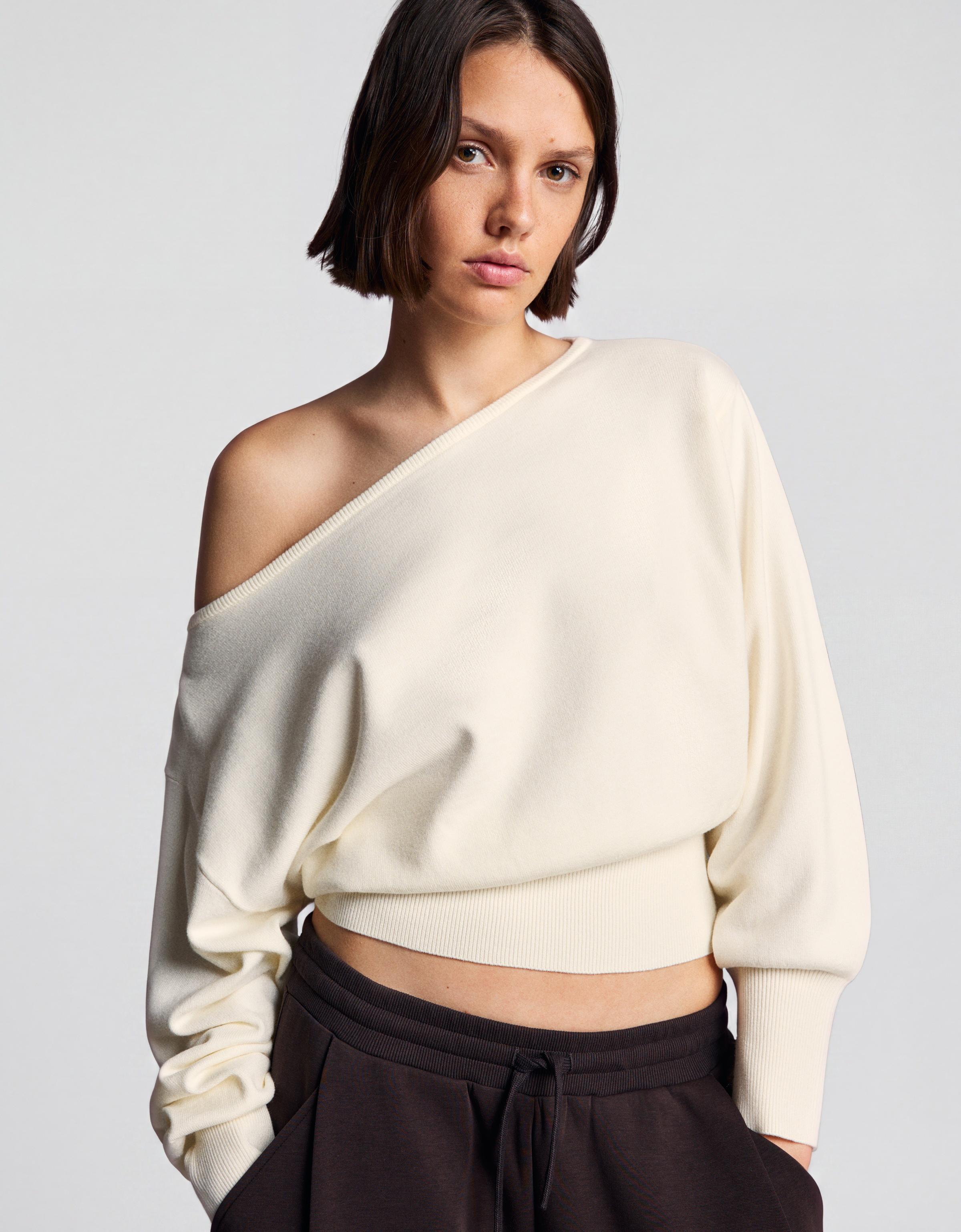 Asymmetric neck jumper — Cream