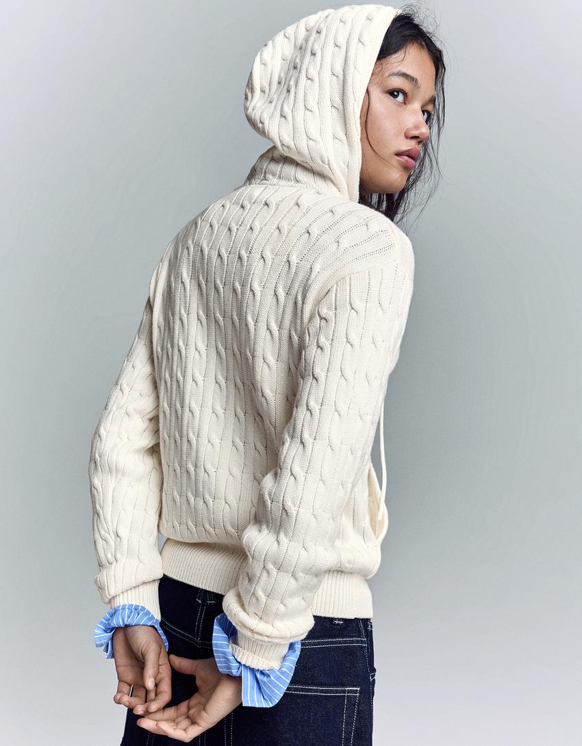 Cable knit zip-up cardigan-Cream