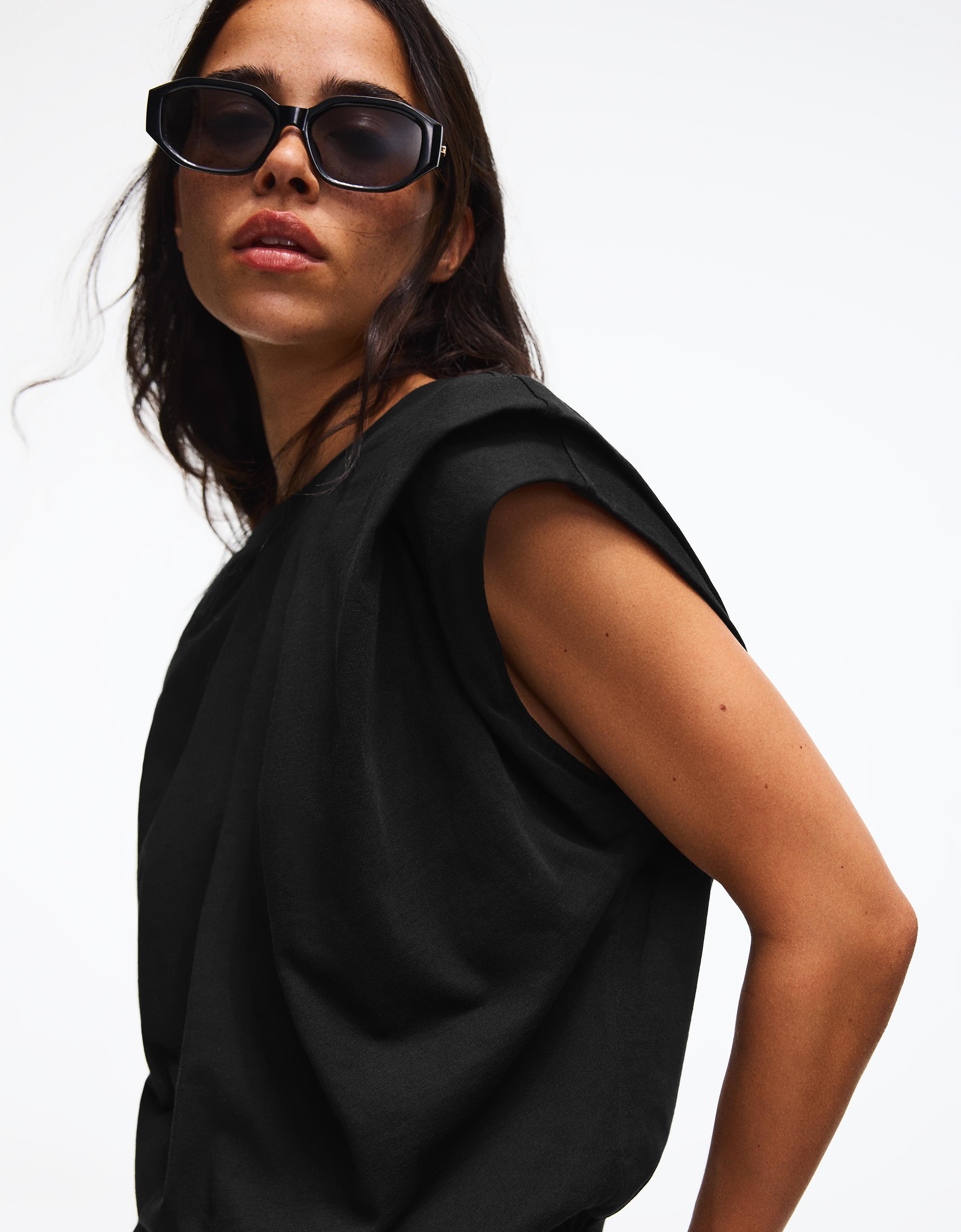 Pleated open-back bodysuit — Black