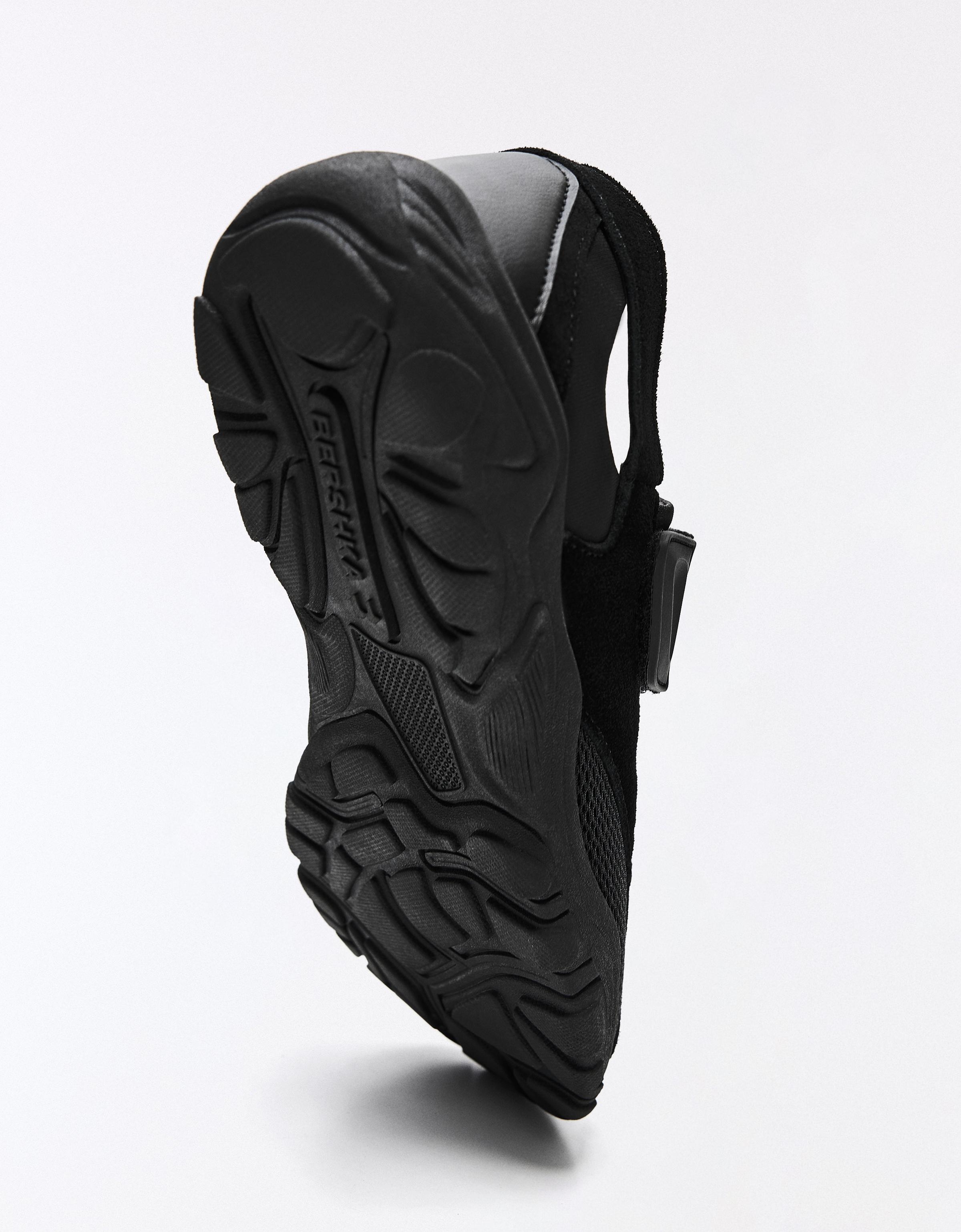 Barefoot trainers — BLACK