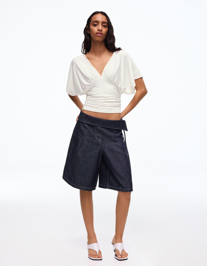 Gathered V-neck T-shirt-White