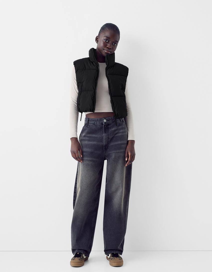 Cropped puffer gilet-Black-3