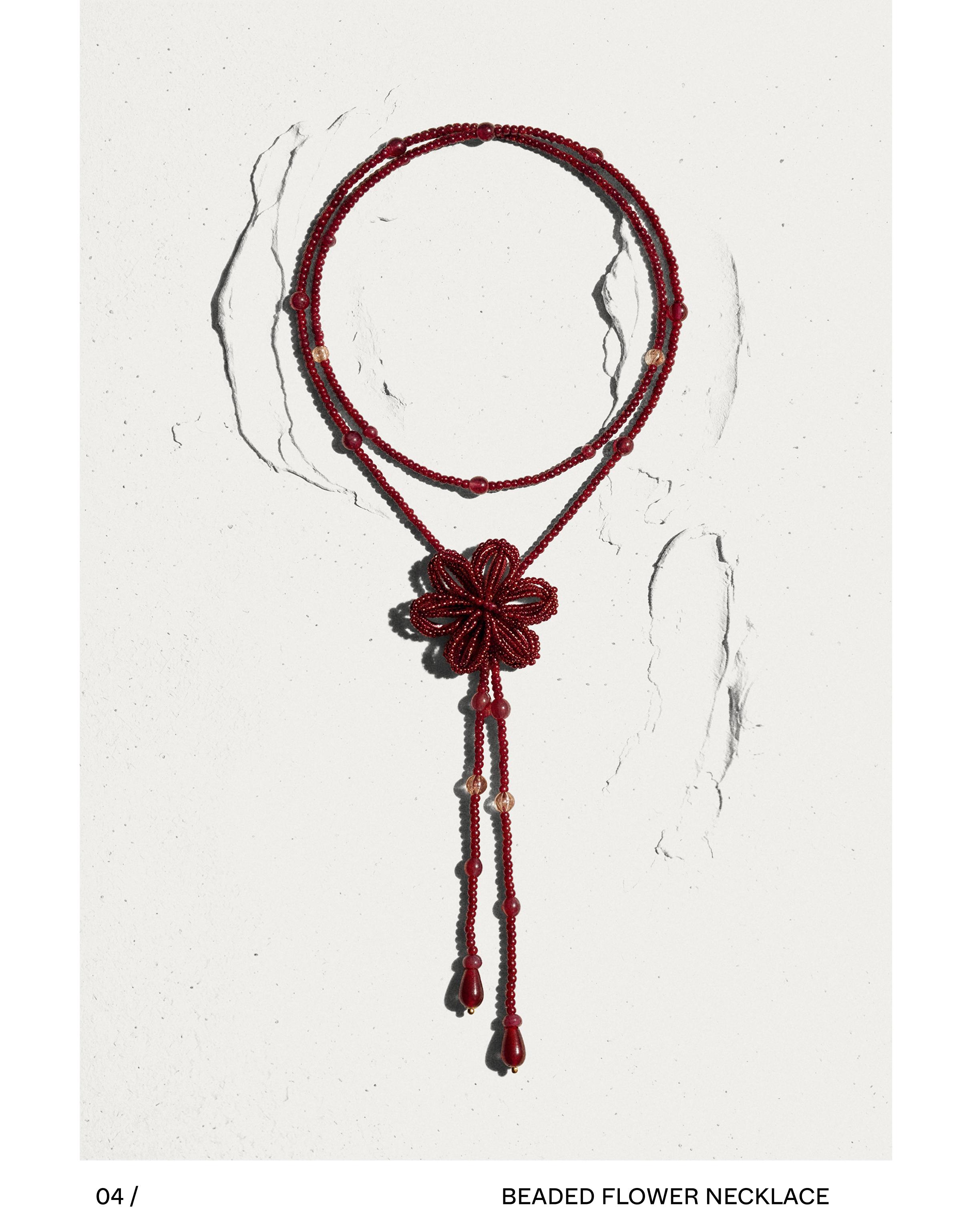 Flower necklace — Burgundy