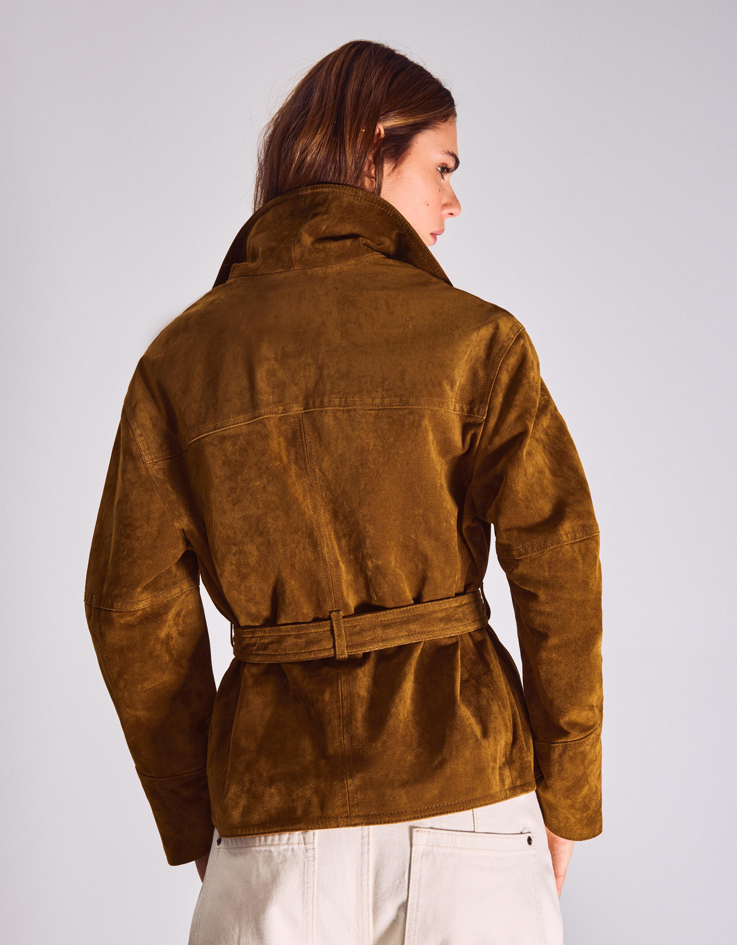 Suede jacket with belt — Brown