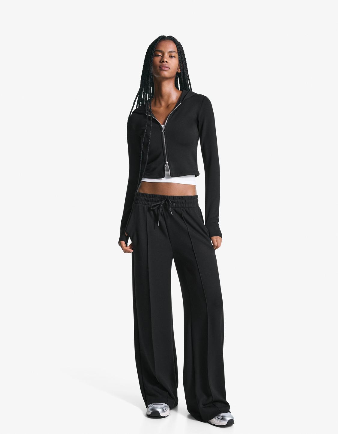 Zip-up sweatshirt and wide-leg trousers set