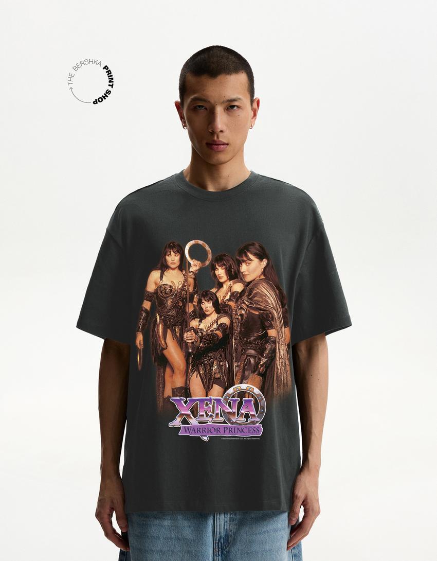 T-shirt Xena The Warrior Princess manga curta-Cinzento-escuro
