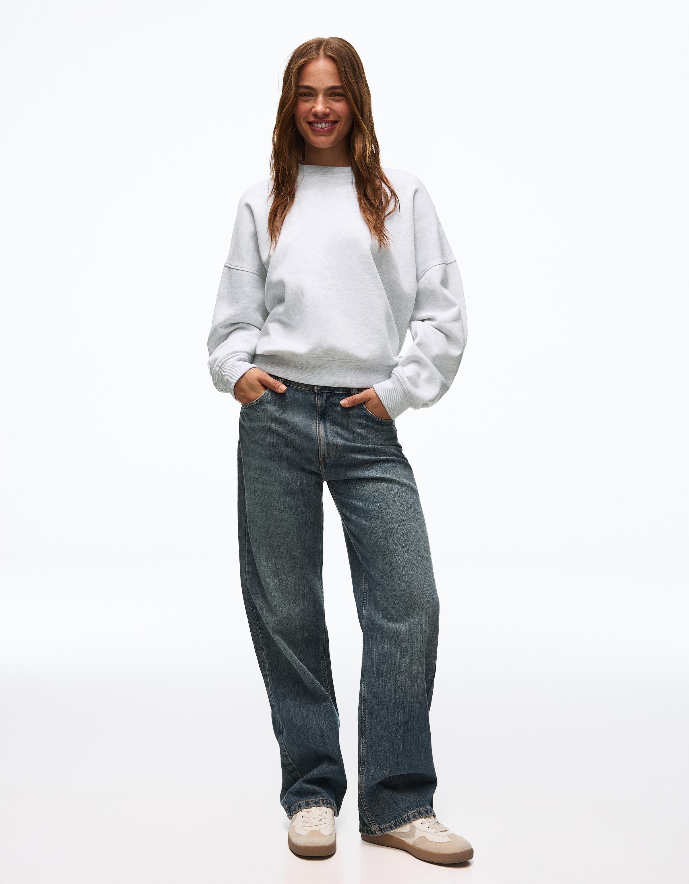 Round neck sweatshirt — Grey