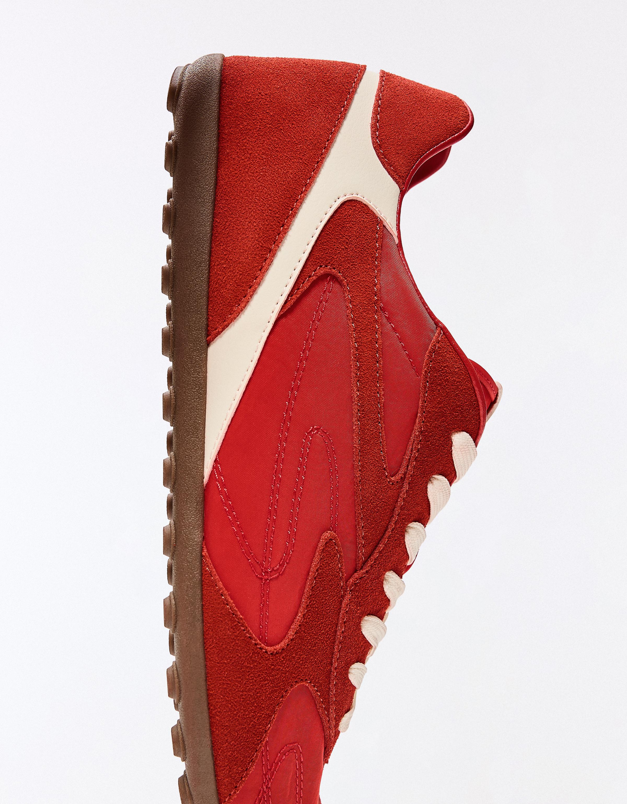SLIM RETRO TRAINERS — RED