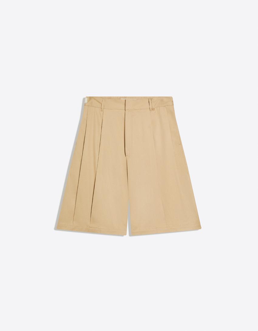 Barrel Bermuda shorts with darts-Camel
